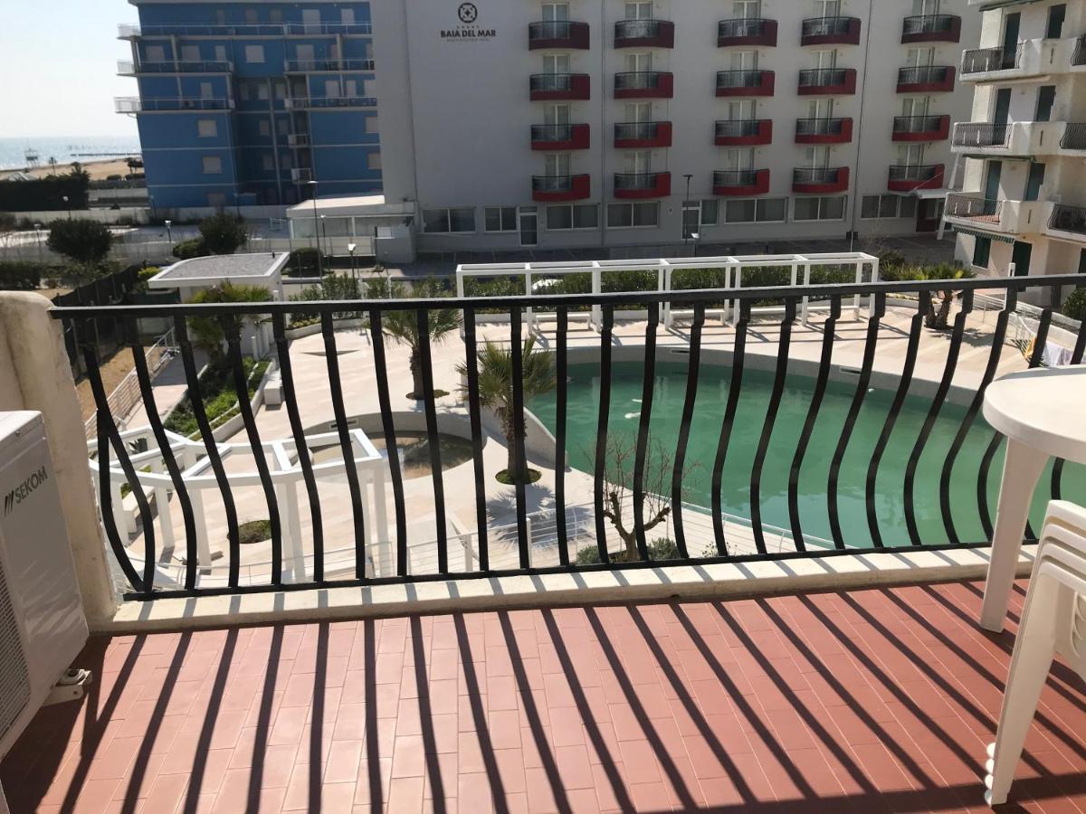 Residence El Palmar Da Colla Лидо-ди-Езоло Экстерьер фото